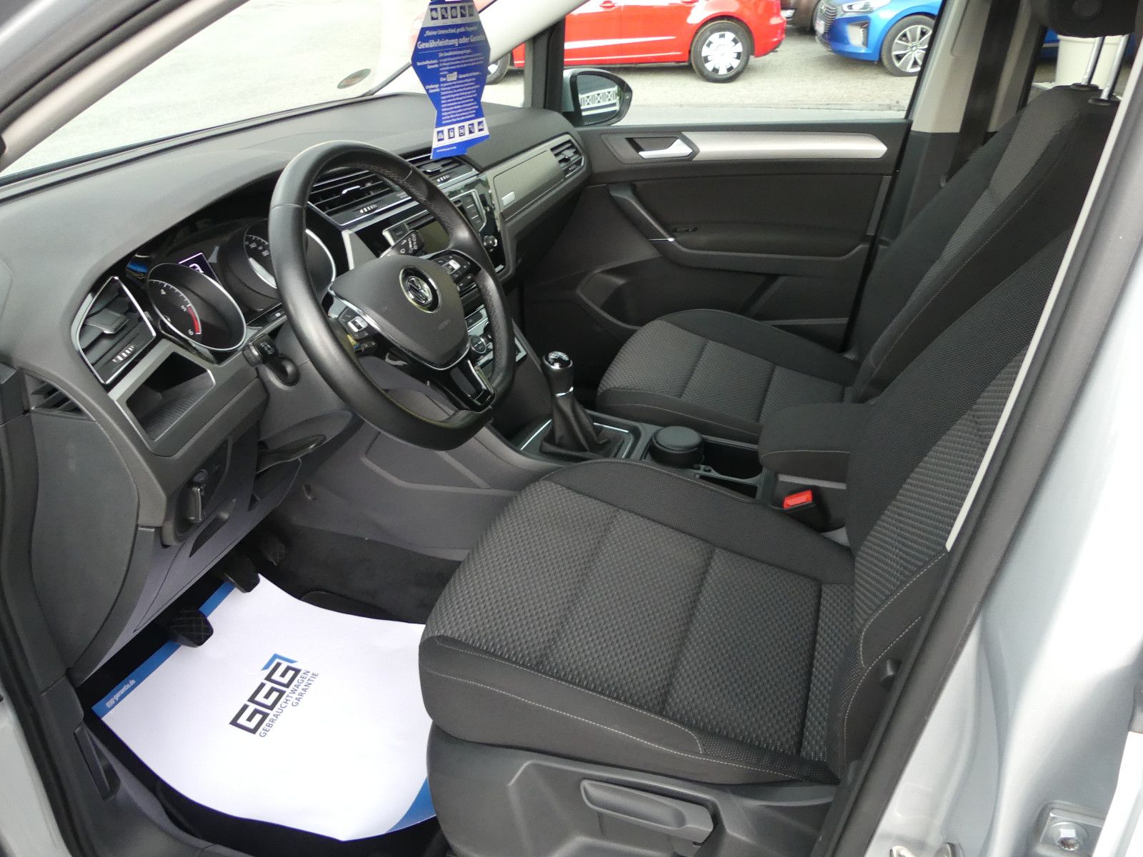 Fahrzeugabbildung Volkswagen Touran Comfortline BMT/Start-Stopp, 1. Hand