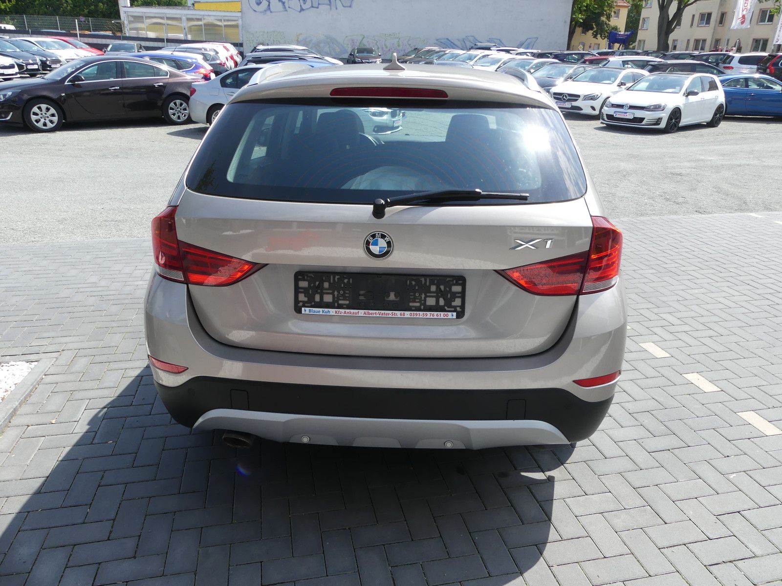 Fahrzeugabbildung BMW X1 sDrive 18d,1, Hand